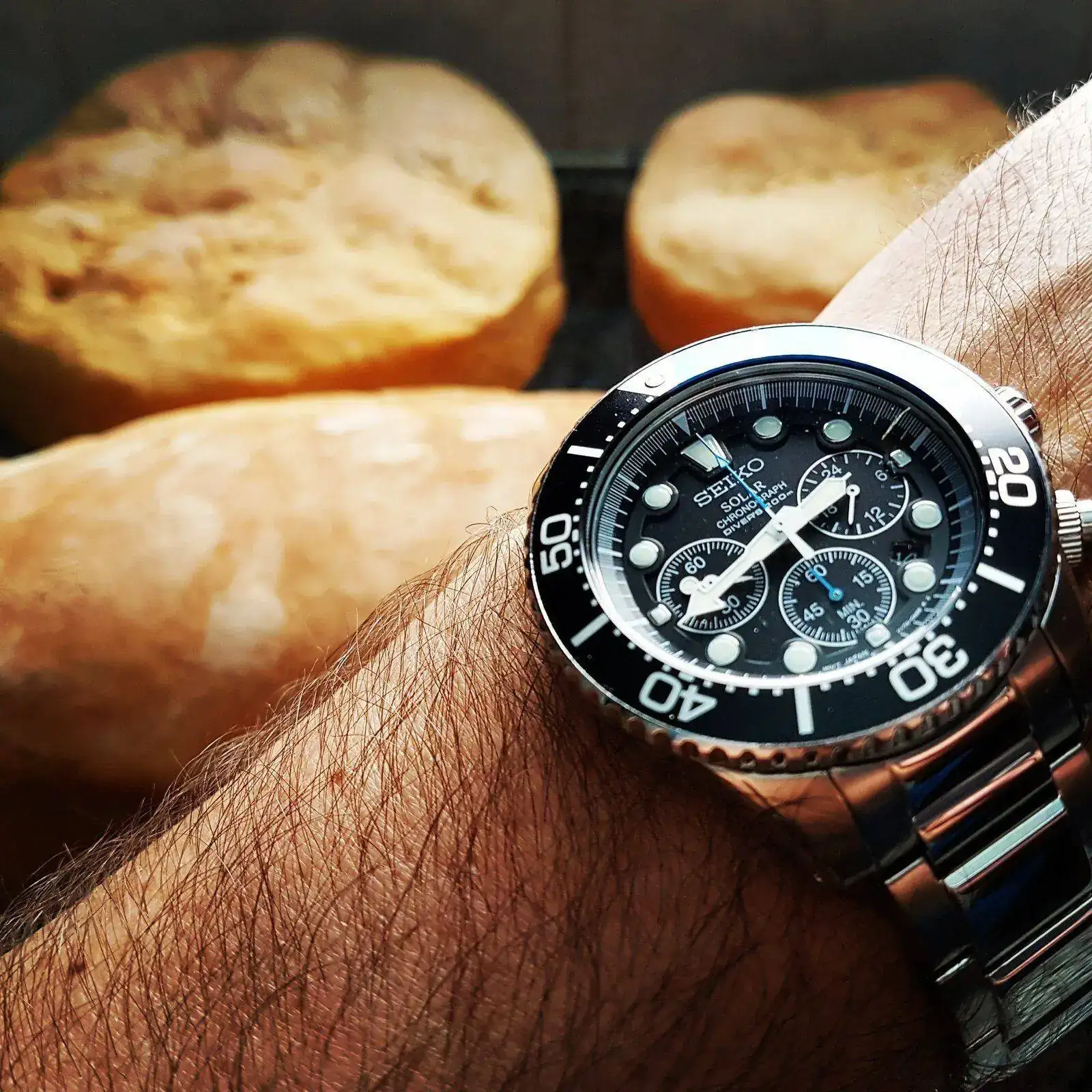 Seiko Solar Daytona Submariner Black  SSC017 200M (1).jpg