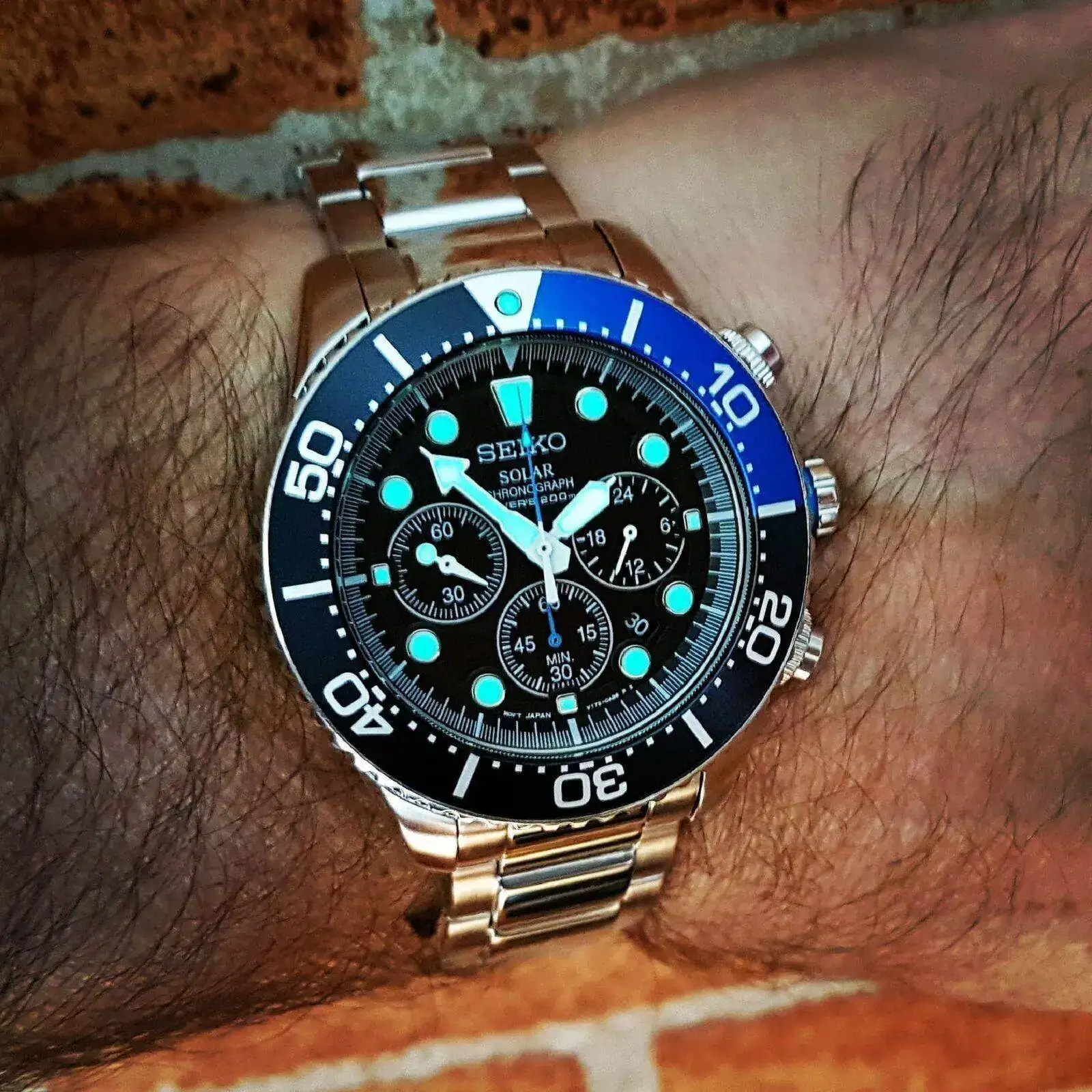 Seiko Solar Daytona Submariner Black  SSC017 200M (2).webp