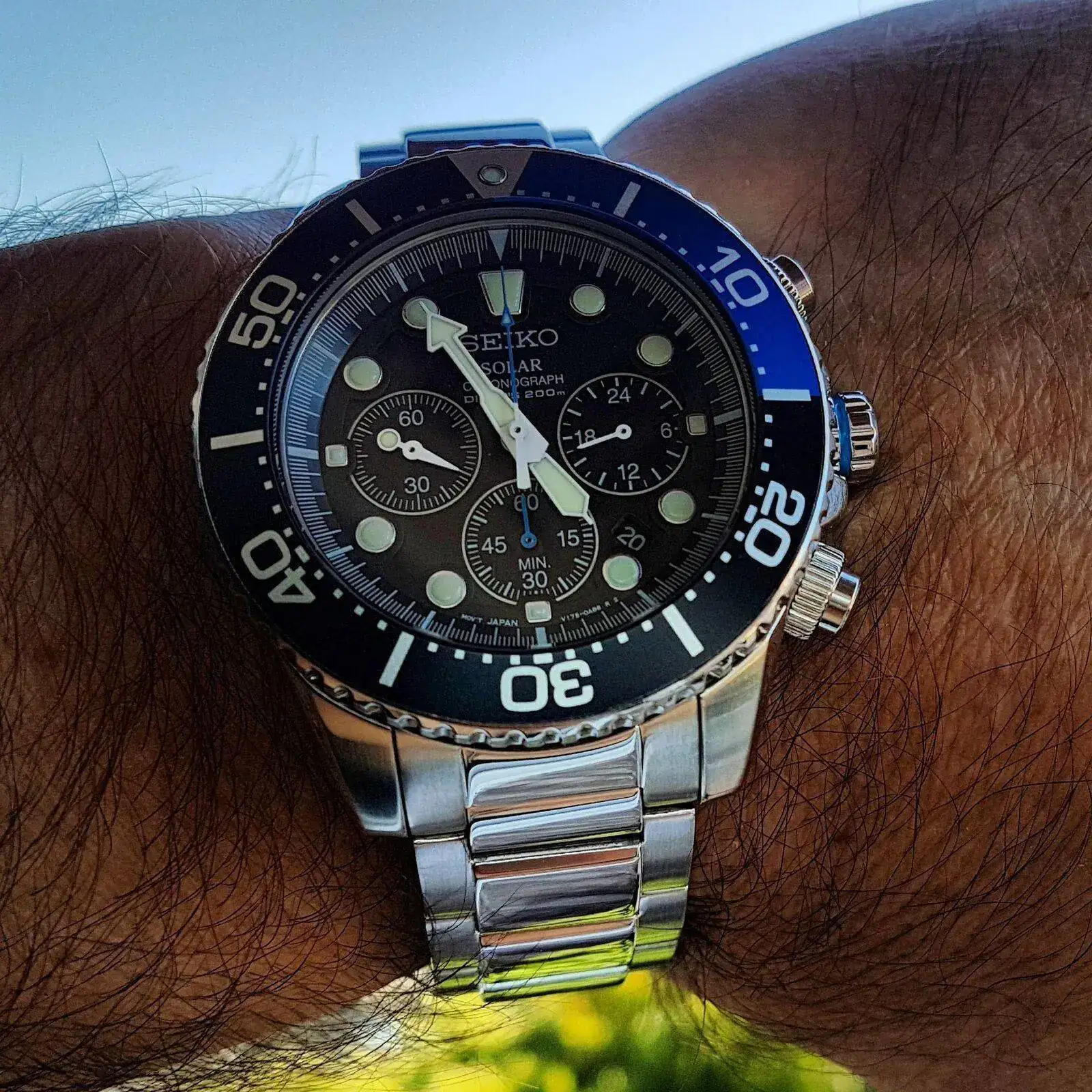 Seiko Solar Daytona Submariner Black  SSC017 200M (2).webp
