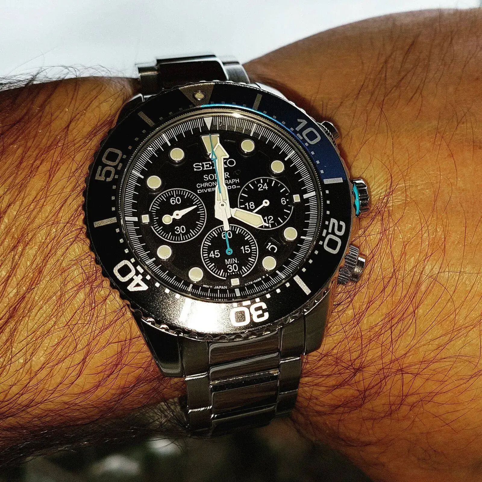 Seiko Solar Daytona Submariner Black  SSC017 200M (3).webp