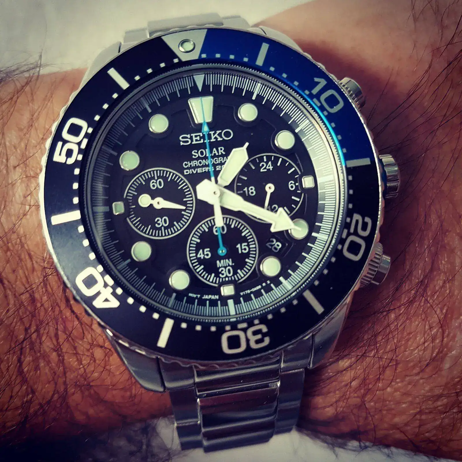 Seiko Solar Daytona Submariner Black  SSC017 200M  (3).webp