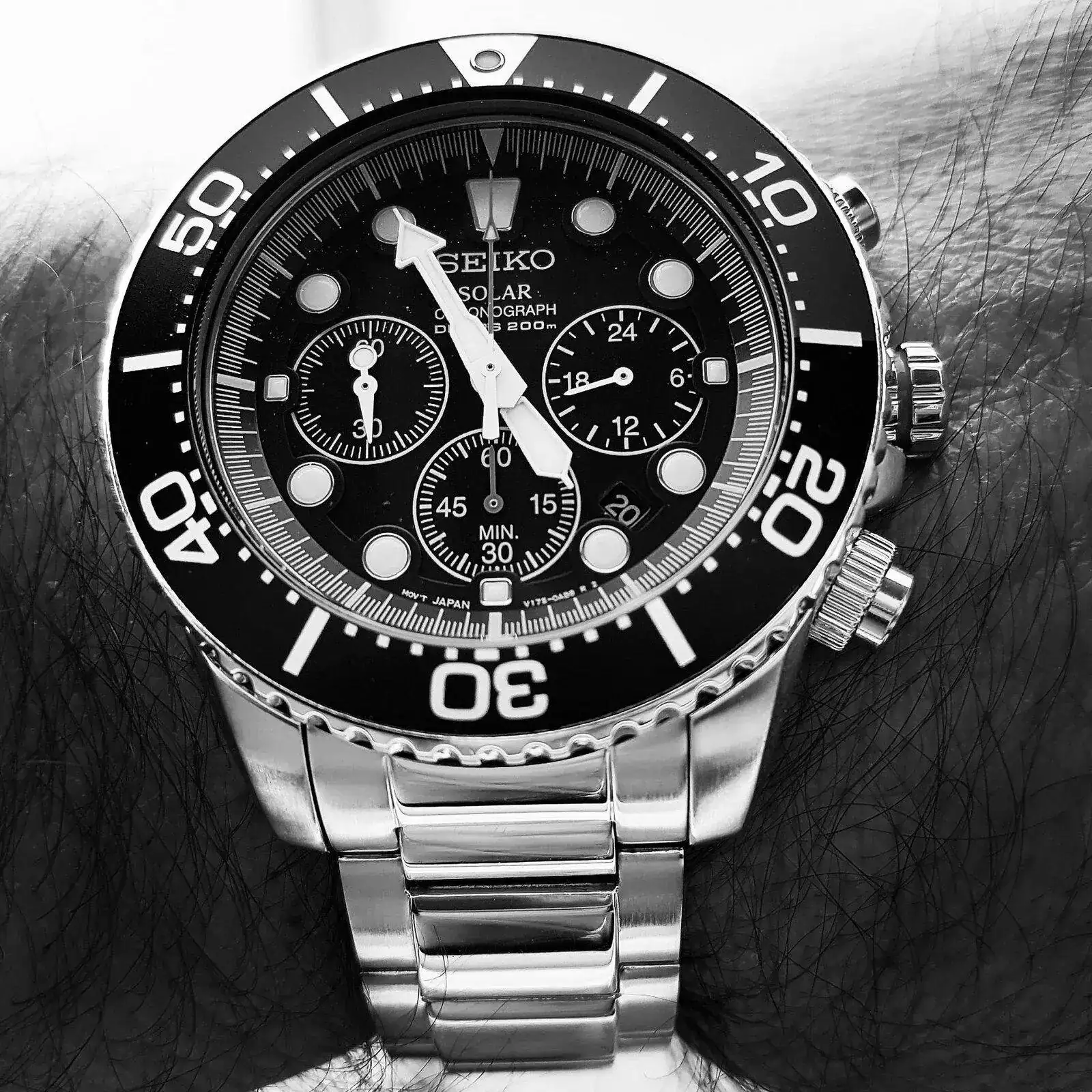 Seiko Solar Daytona Submariner Black  SSC017 200M (B&W) (3).webp
