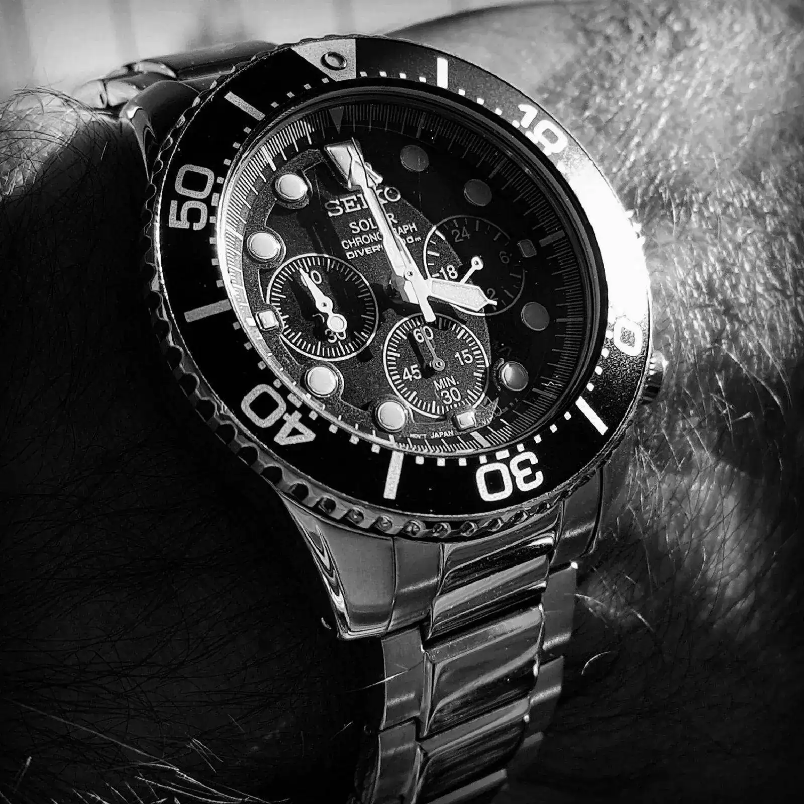 Seiko Solar Daytona Submariner Black  SSC017 200M (B&W1).webp