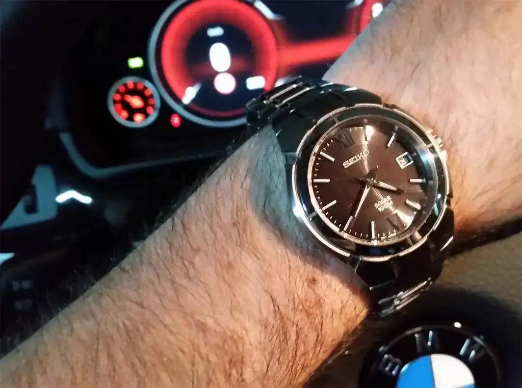 Seiko Solar negro.webp