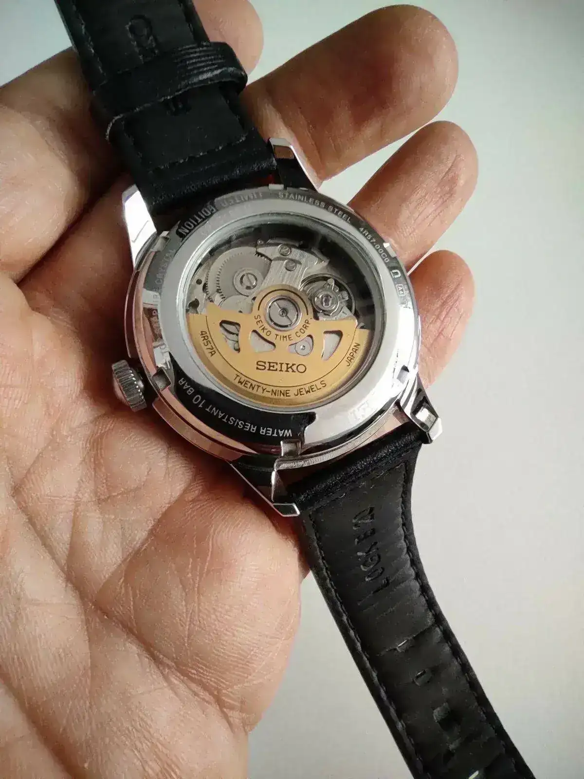 Seiko trasera.webp