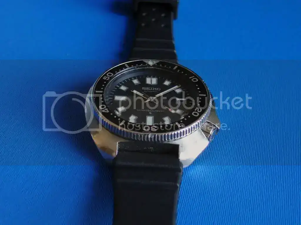 Seiko6105-8110_02.webp