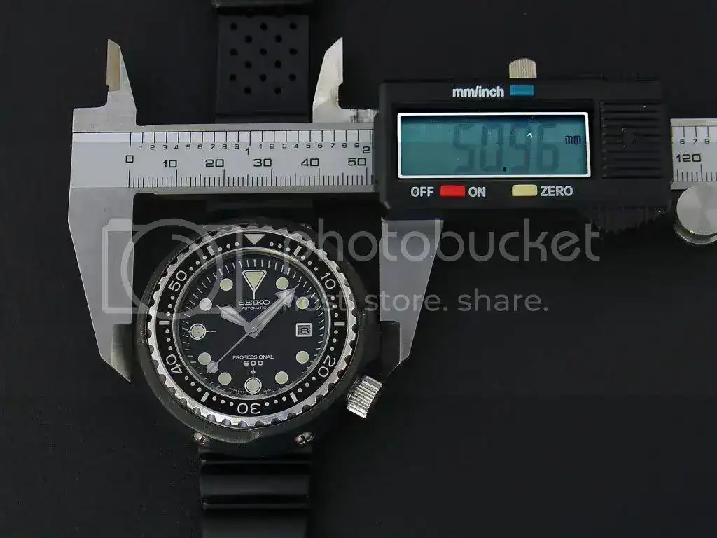 Seiko6159-7010Tuna_02.webp