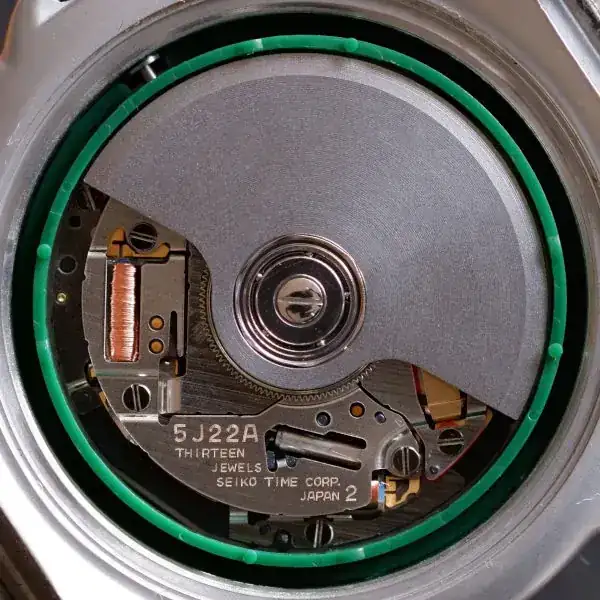 Seiko_5J22A_1.webp