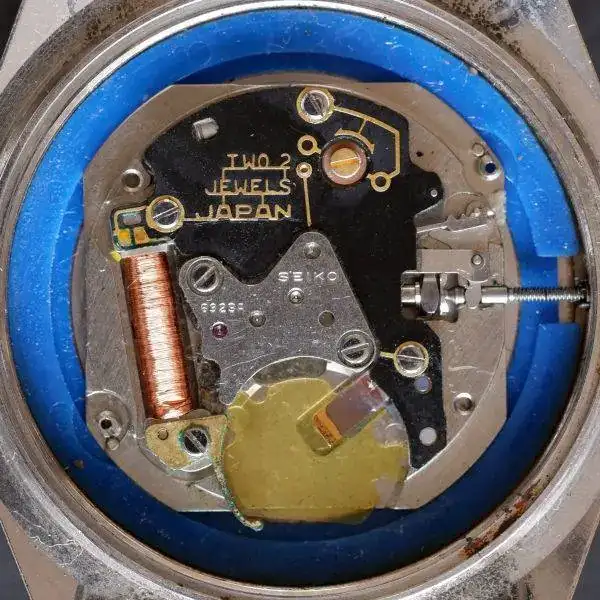Seiko_6923A_1.webp