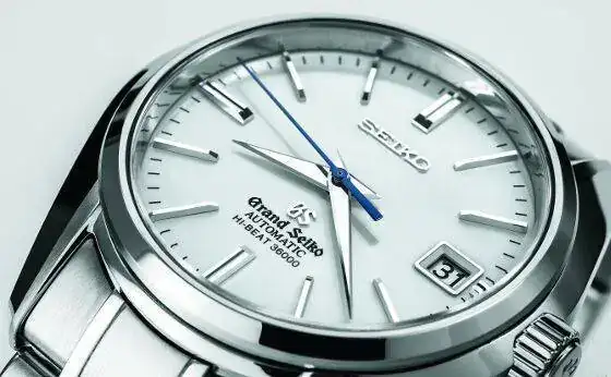 Seiko_Detail1.webp