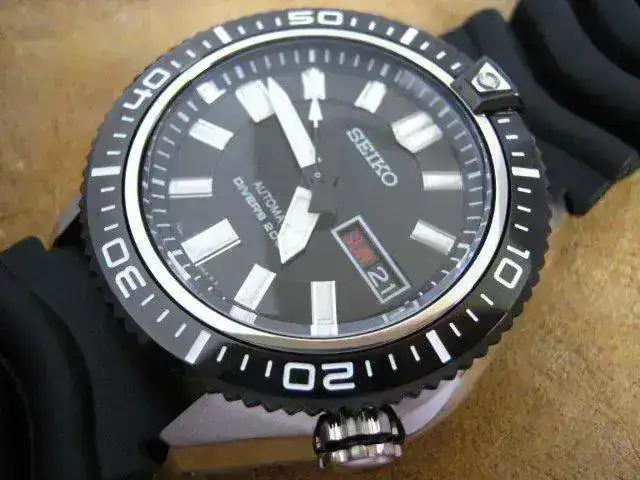 seiko_diver_7s36-04p0_%25285%2529%255B1%255D.webp