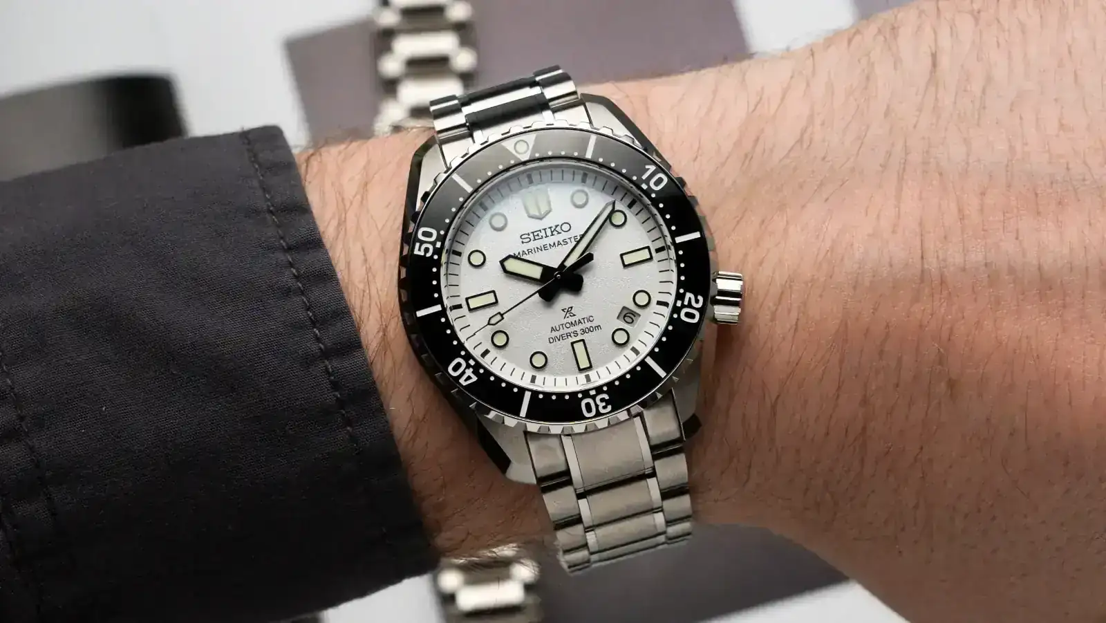 Seiko_Prospex_Marinemaster_1968_Heritage_Diver_SLA077_SLA079_desktop.webp