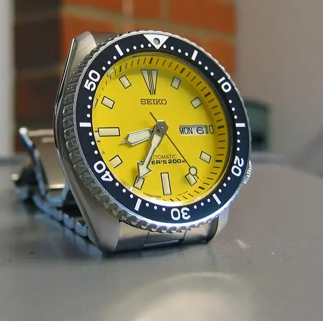 Seiko_yellow.sized.webp