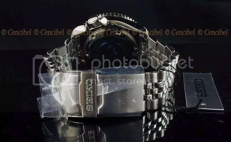 SeikoSKX009K2foto4.webp
