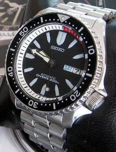 SeikoSKXA53BlackBulletpic2_zpsf757c68c.webp