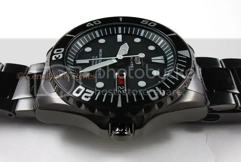 SeikoSNZF21J1foto4.webp