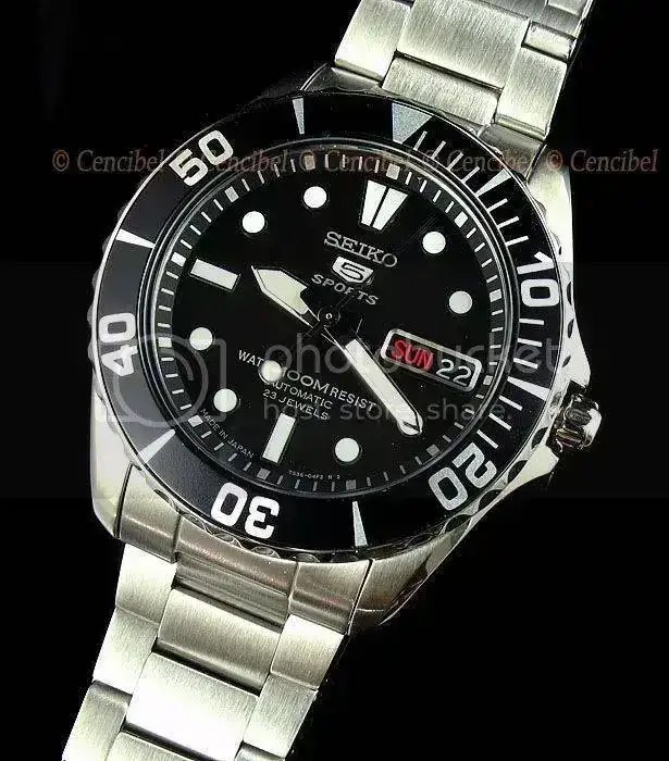 SeikoSNZF29J1foto1.webp