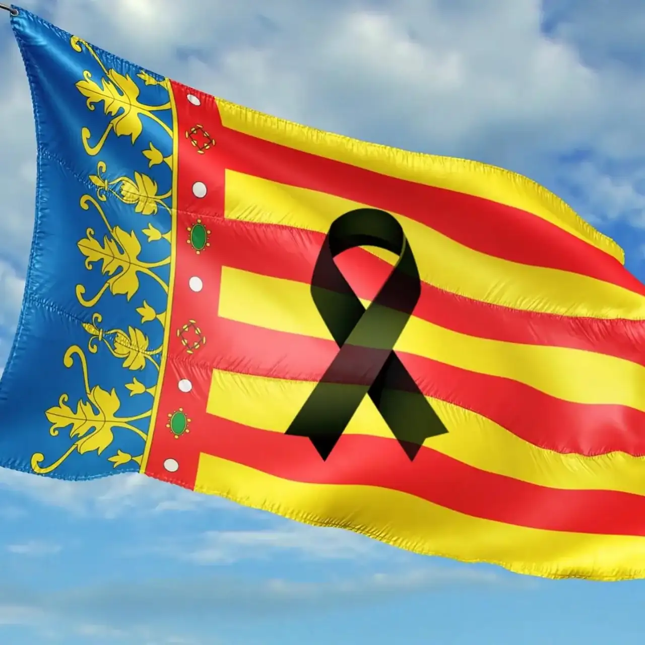 Senyera-con-crespon-negro.webp