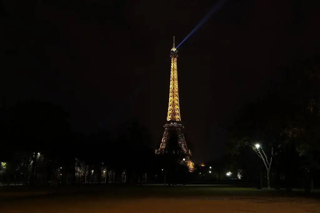 Serie Paris 2433.webp
