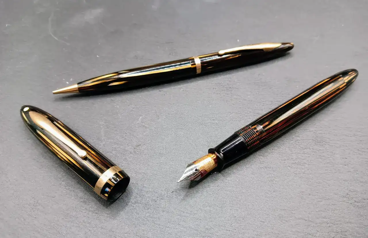 Sheaffer-Balance-marron.webp