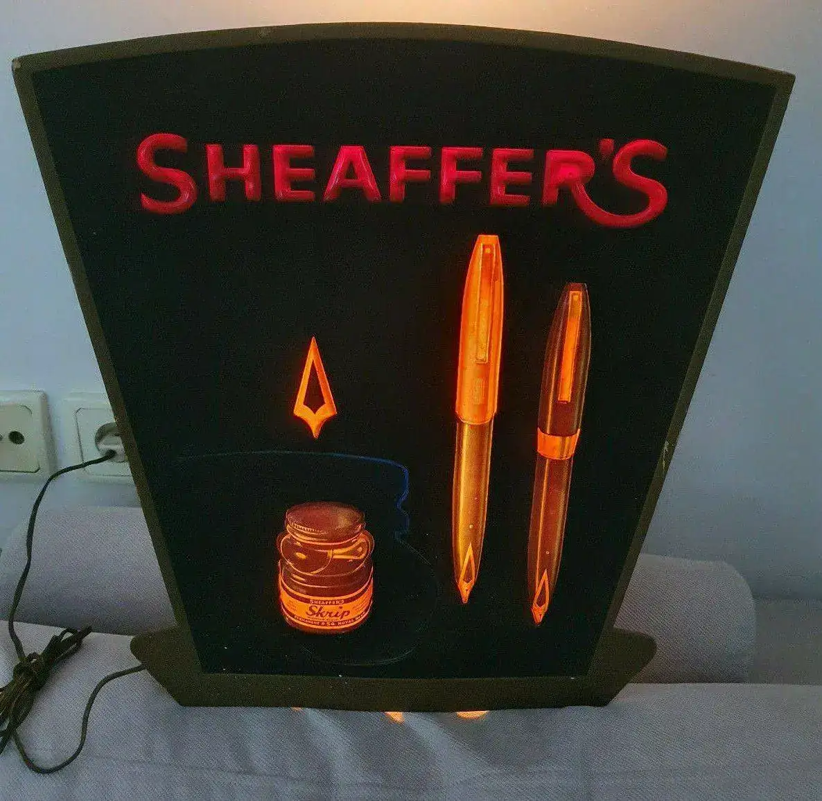 SHEAFFER'S original Dealer Shop LIGHT SIGN LOGO 1.webp