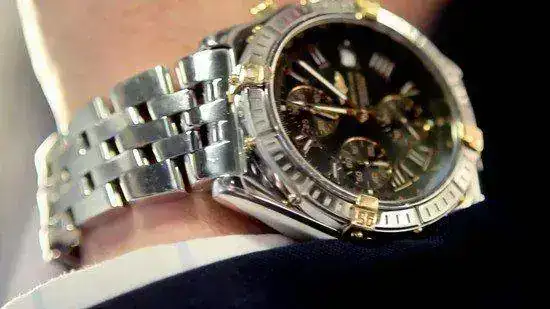 Sherlock_Breitling1.webp