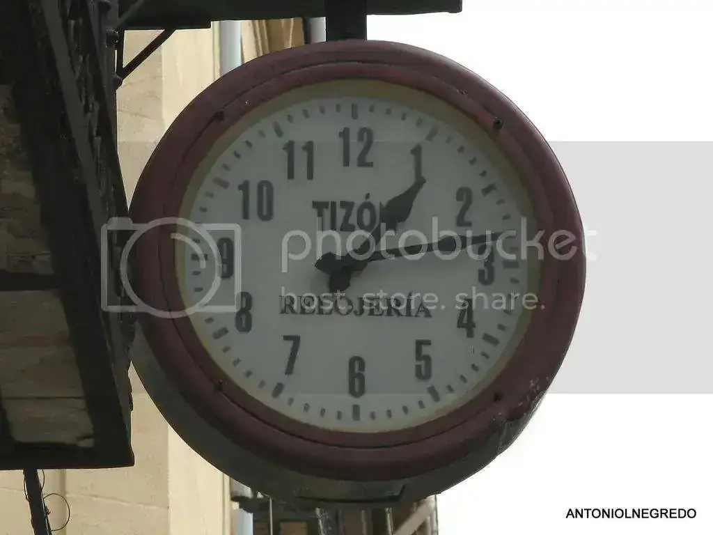 SIGUumlENZARELOJES-ANTONIOLNEGREDO%206.webp