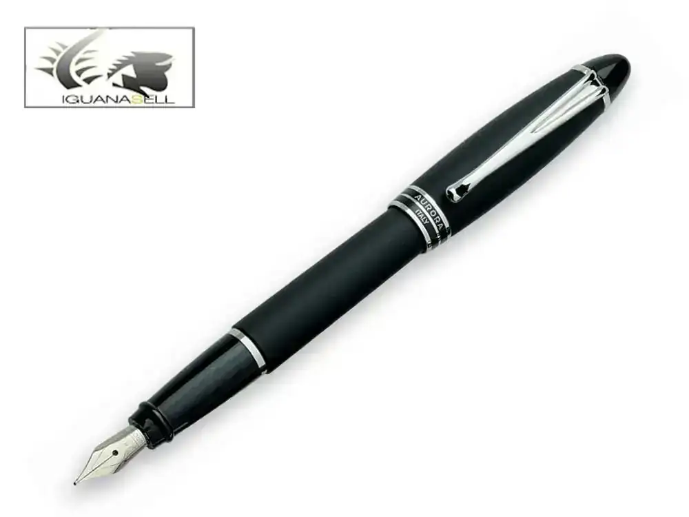 silon-Fountain-Pen-Black-Resin-Chrome-trim-B10N--1.webp