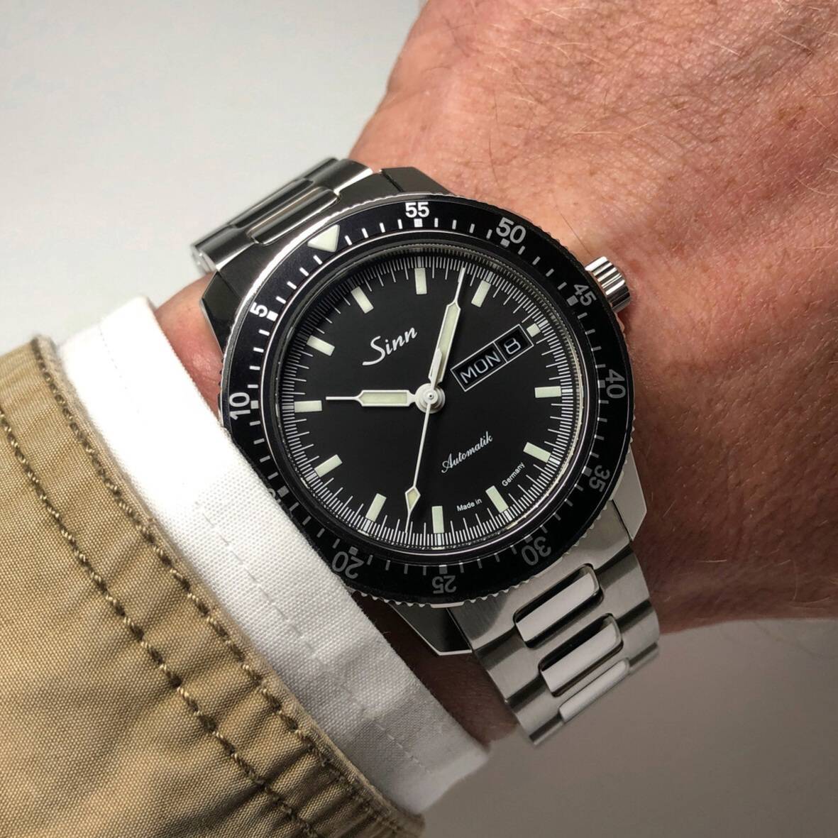 sinn-104stsai-automatic-pilot-watch-black-silver-coloured.jpeg