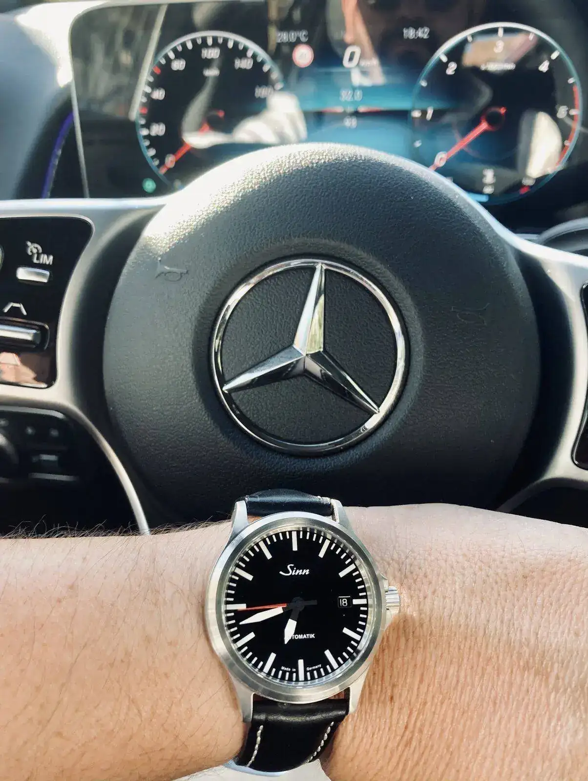 Sinn 556 i RS Mixtape GLB 200 D.webp