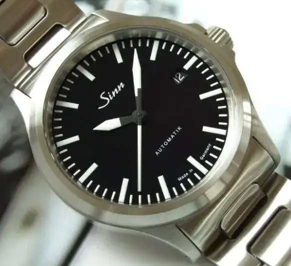 sinn 556i.webp
