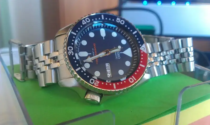 SKX009J-02.webp
