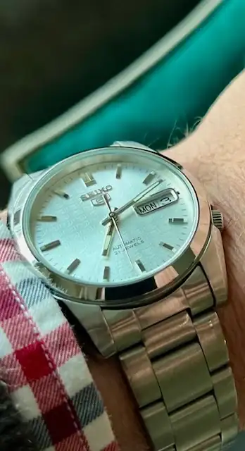 SKX2.webp
