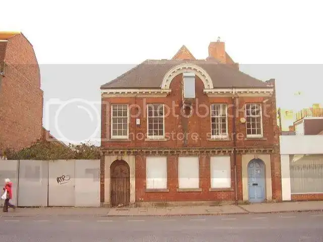 Smiths1068.webp