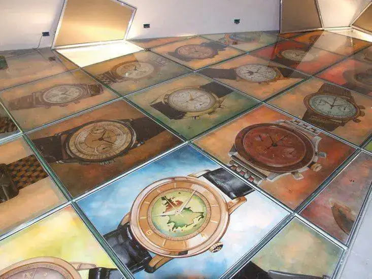 SMOKING-AREA-FLOOR.webp