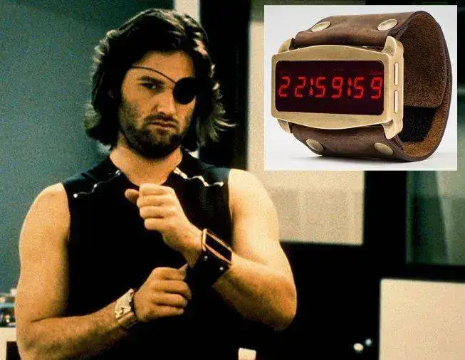snake-plissken-lifeclock-one-escape-from-new-york.webp
