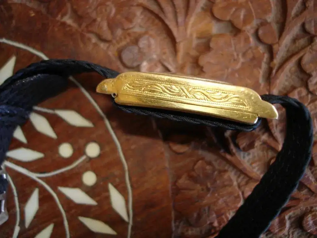 sobre caja perfil.webp