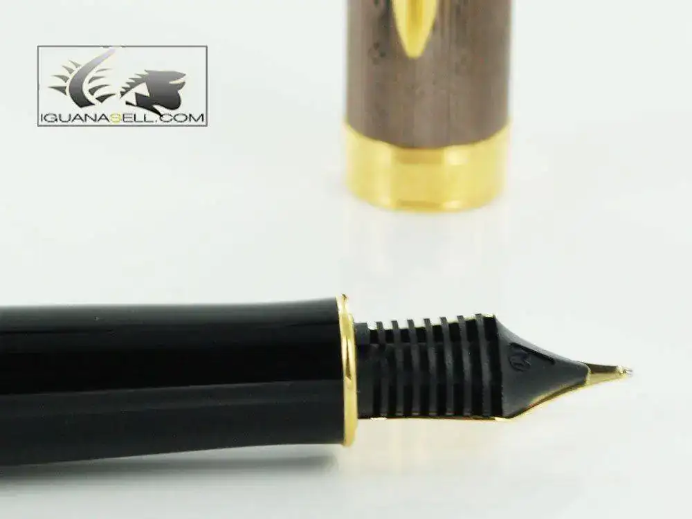 Sonnet-Chiselled-Chocolate-Fountain-Pen-S0808450-5.webp
