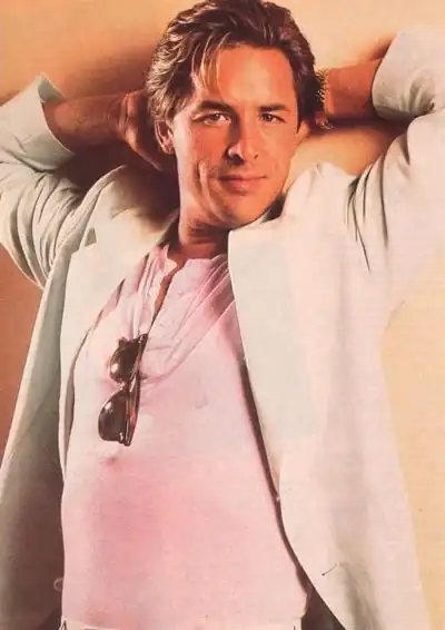 Sonny-Crockett-5.webp