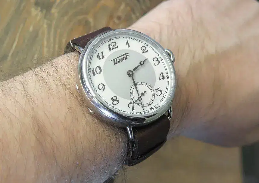 sot-Heritage-1936-Mechanical-Watch-aBlogtoWatch-11.webp