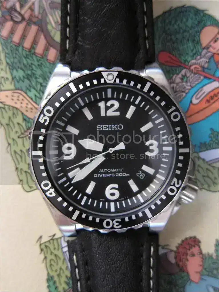 SPORKSRP043onleather8Large.webp