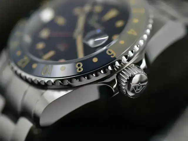 SQUALE%2B30%2BATMOS%2BTropic%2BGMT%2BCERAMICA%2B02.webp
