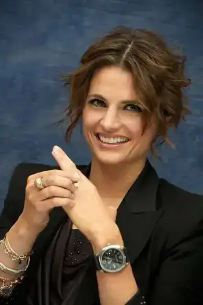Stana-Katic-Nathan-Fillion-castle-16953131-399-600.webp