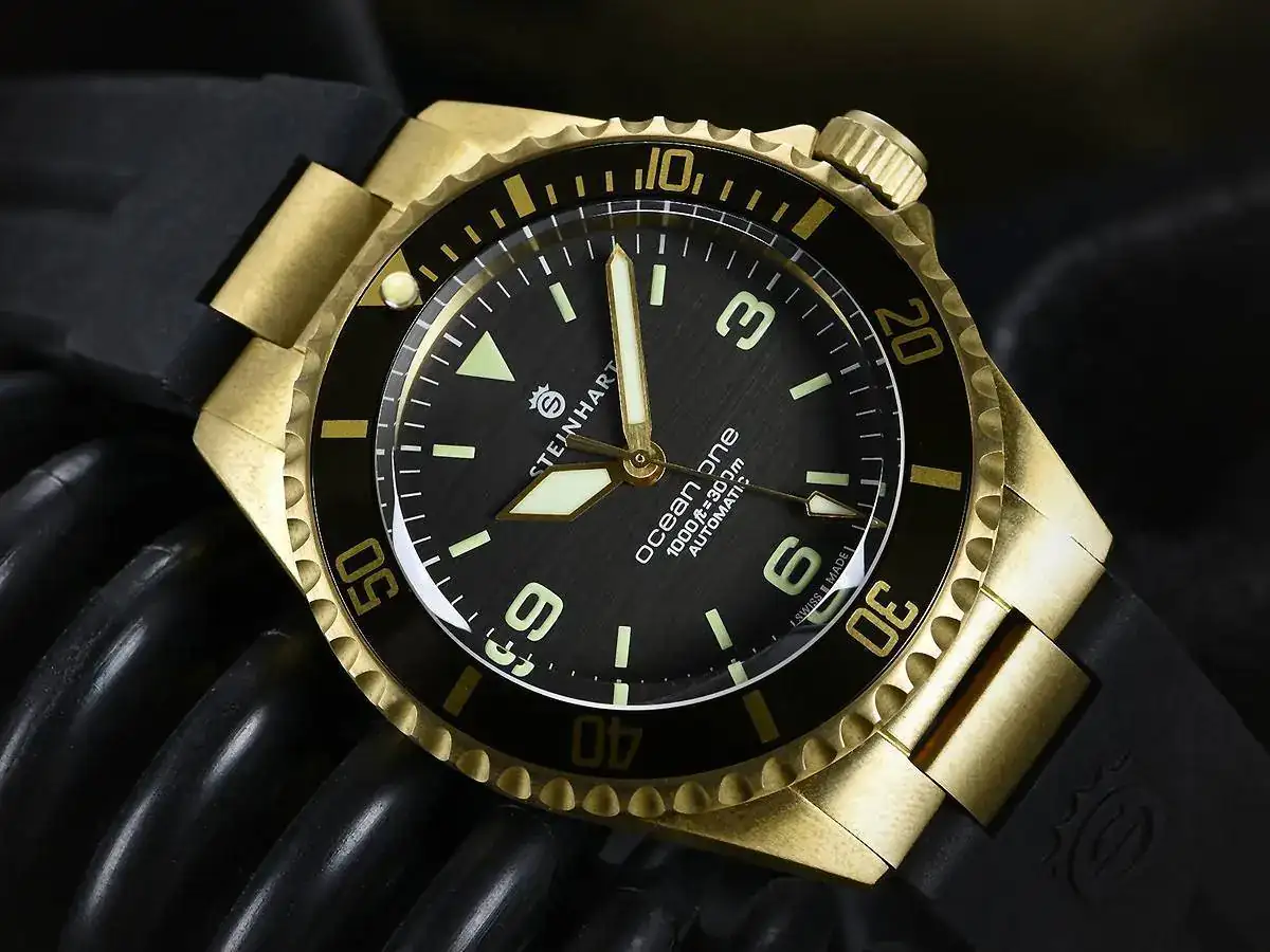 STEINHART%2BOcean%2BOne%2BBRONZE%2B02.webp