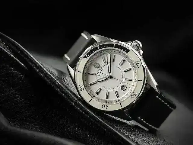 Steinhart_Ocean_Two_white_5.webp