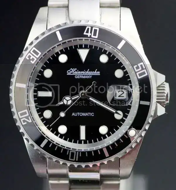 submariner40-2.webp