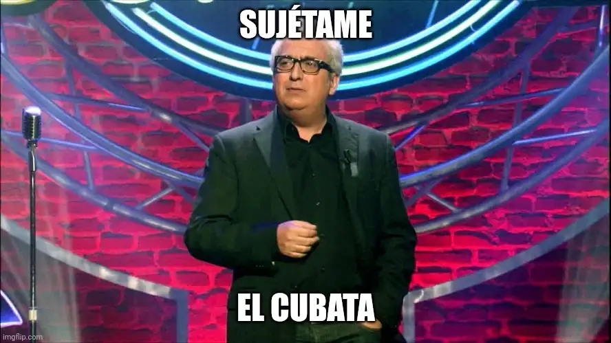 sujétame el cubata.webp
