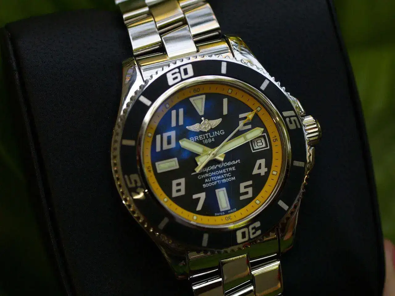 superocean-abyss-yellow-blk-version-ss-band-breity.webp