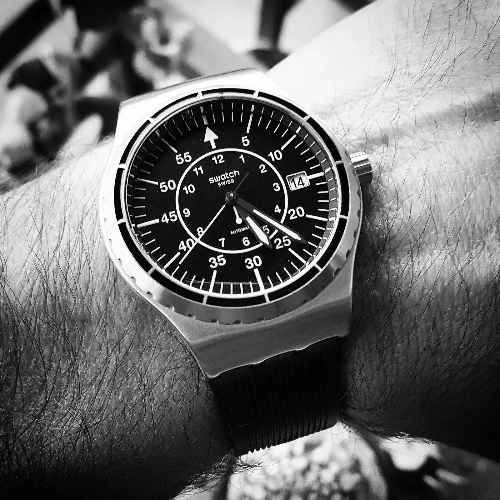 Swatch Sistem51 Irony Sistem Arrow (YIS403)(B&W).webp