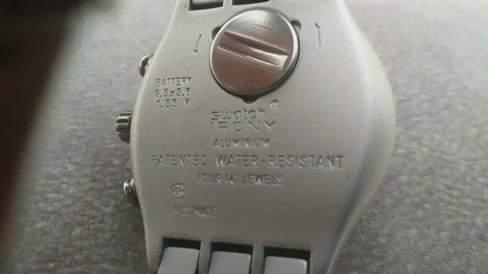 Swatchtrasera.webp